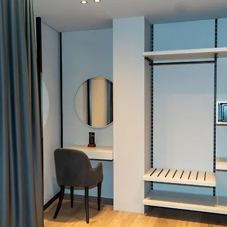 Center Hotel 4*