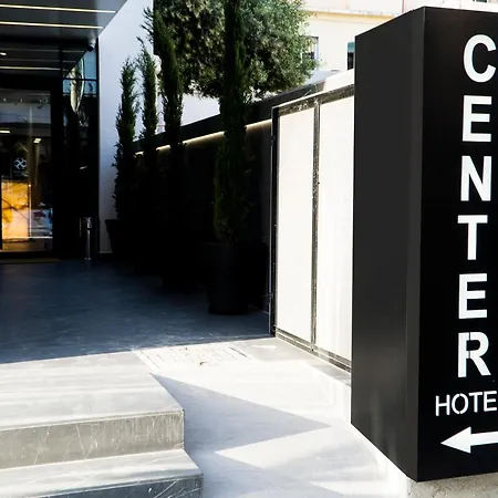 Center Hotel Sarande