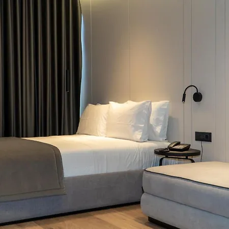 Hotel Center