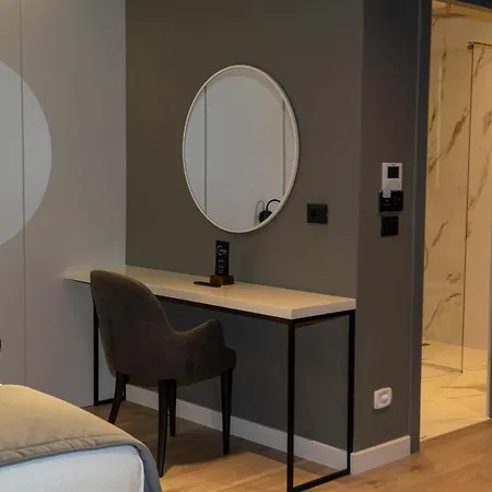 Center Hotel 4*