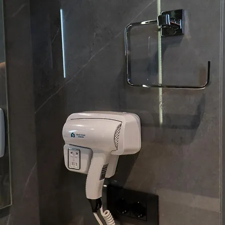Hotel Center Sarande