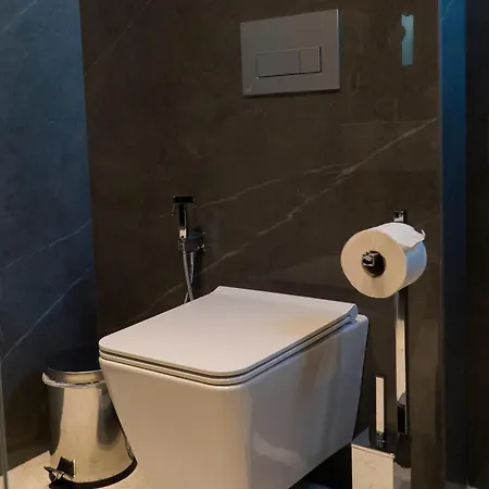 Center Hotel 4*
