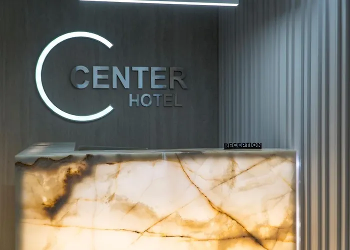 Center 4*