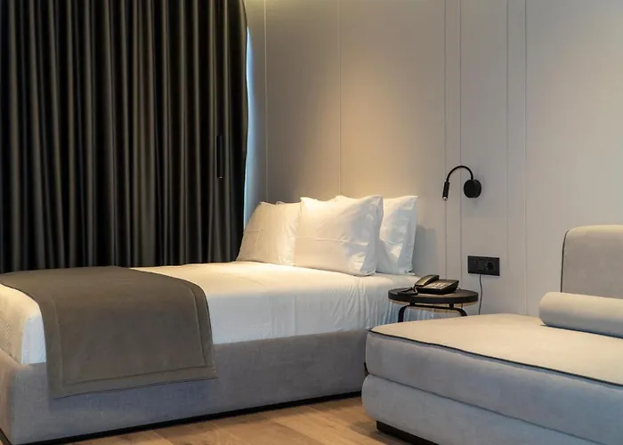 Hotel Center